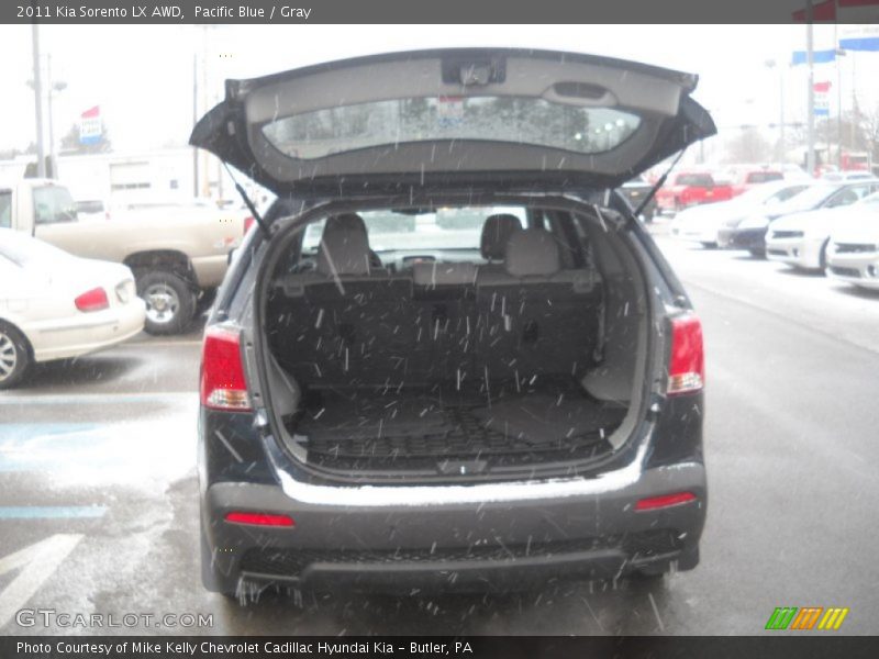 Pacific Blue / Gray 2011 Kia Sorento LX AWD