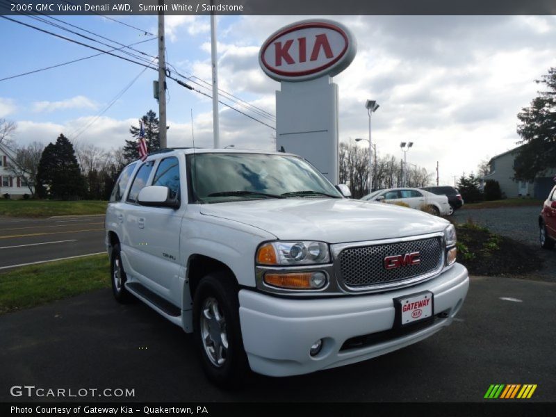 Summit White / Sandstone 2006 GMC Yukon Denali AWD