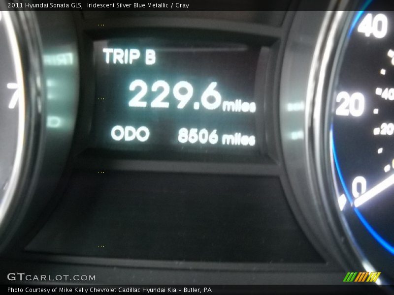 Iridescent Silver Blue Metallic / Gray 2011 Hyundai Sonata GLS