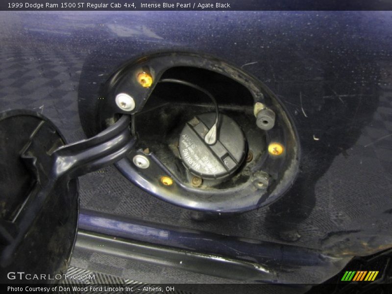 Intense Blue Pearl / Agate Black 1999 Dodge Ram 1500 ST Regular Cab 4x4