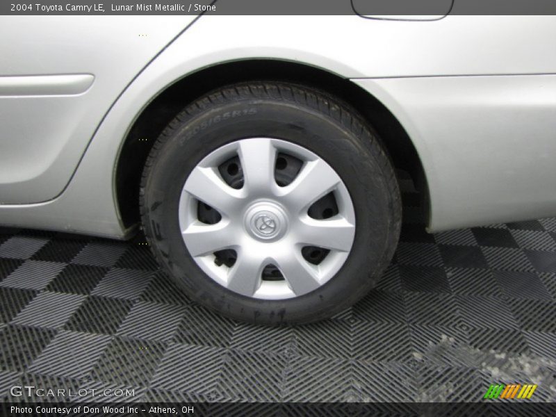 Lunar Mist Metallic / Stone 2004 Toyota Camry LE