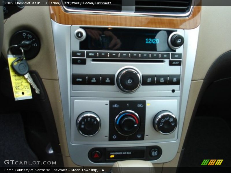 Red Jewel / Cocoa/Cashmere 2009 Chevrolet Malibu LT Sedan