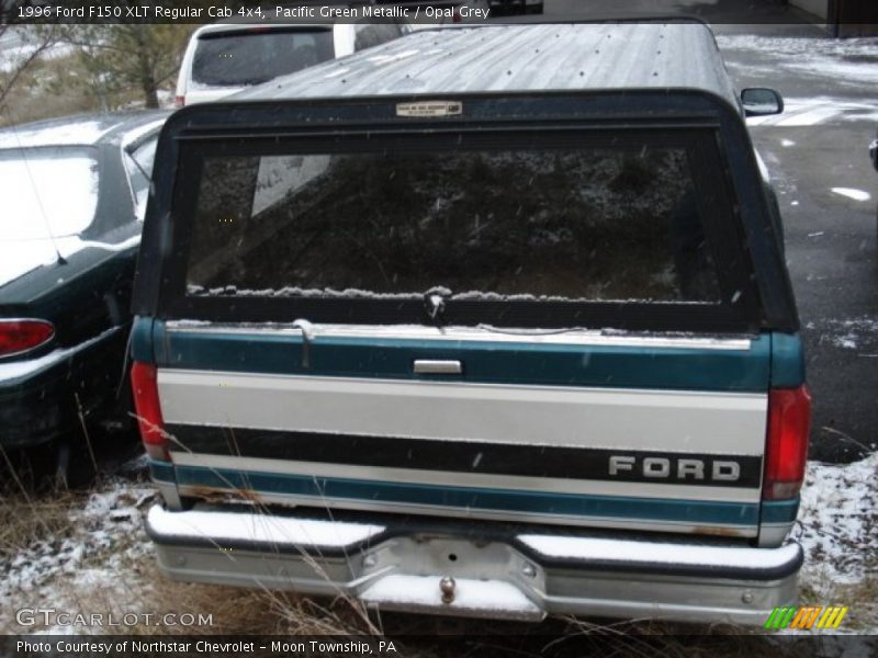 Pacific Green Metallic / Opal Grey 1996 Ford F150 XLT Regular Cab 4x4