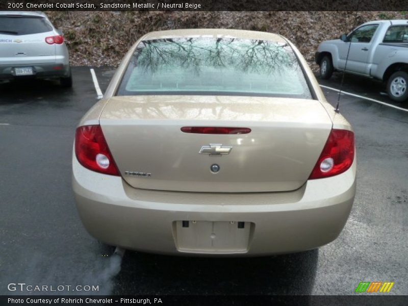 Sandstone Metallic / Neutral Beige 2005 Chevrolet Cobalt Sedan