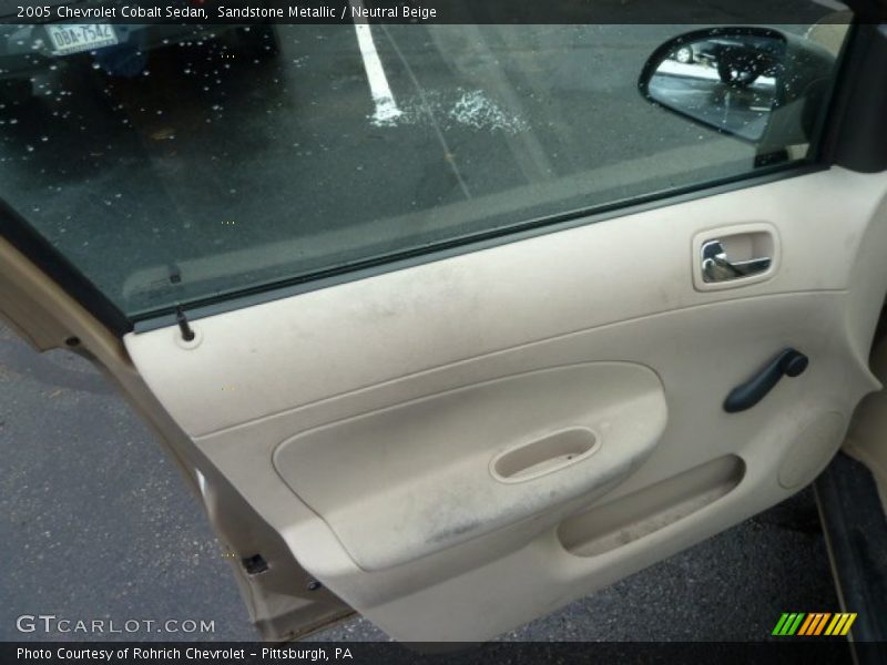 Sandstone Metallic / Neutral Beige 2005 Chevrolet Cobalt Sedan