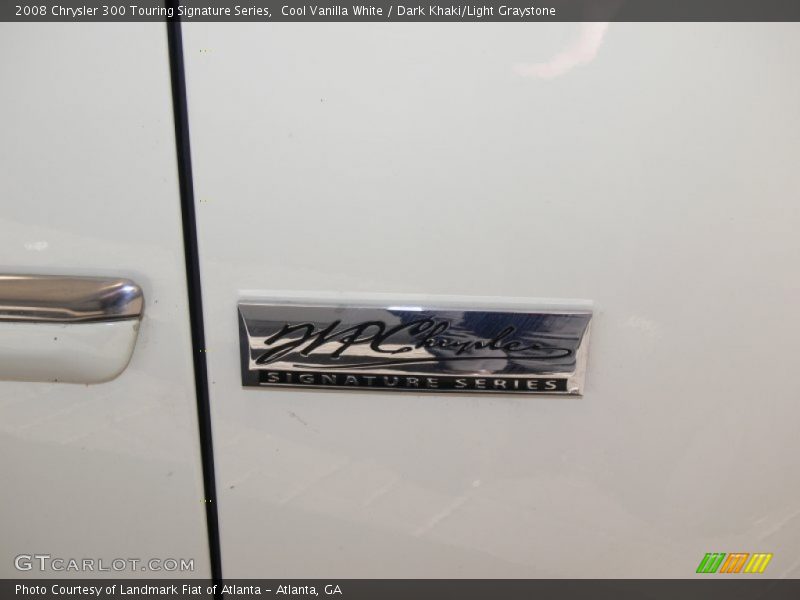 Cool Vanilla White / Dark Khaki/Light Graystone 2008 Chrysler 300 Touring Signature Series