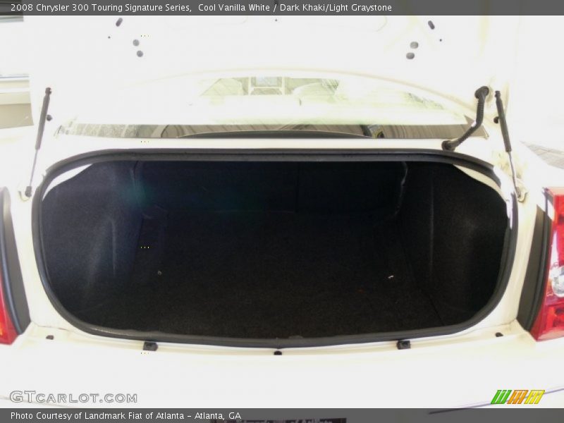 Cool Vanilla White / Dark Khaki/Light Graystone 2008 Chrysler 300 Touring Signature Series