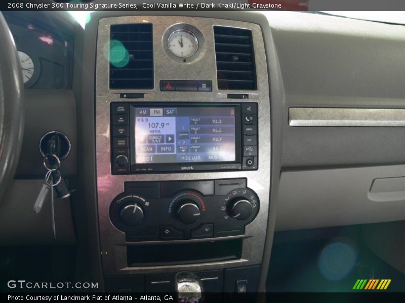 Cool Vanilla White / Dark Khaki/Light Graystone 2008 Chrysler 300 Touring Signature Series