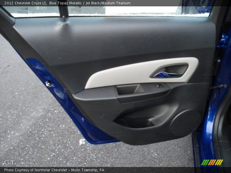 Blue Topaz Metallic / Jet Black/Medium Titanium 2012 Chevrolet Cruze LS