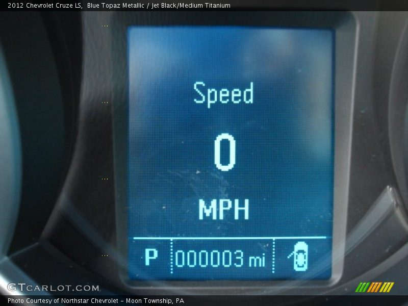 Blue Topaz Metallic / Jet Black/Medium Titanium 2012 Chevrolet Cruze LS