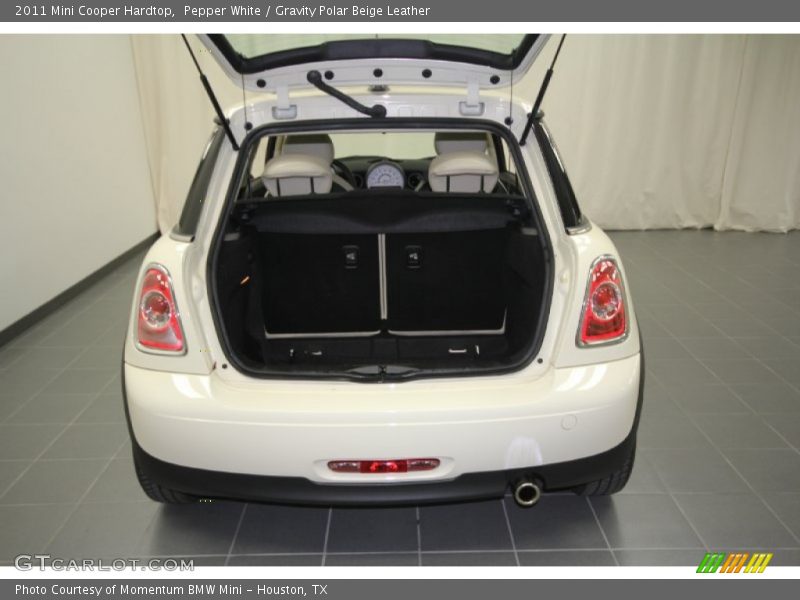 Pepper White / Gravity Polar Beige Leather 2011 Mini Cooper Hardtop