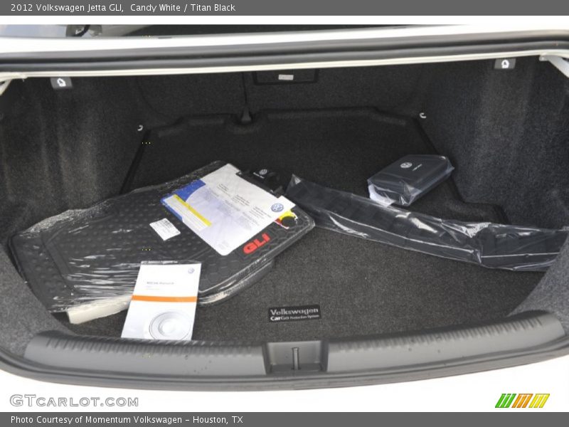 Candy White / Titan Black 2012 Volkswagen Jetta GLI