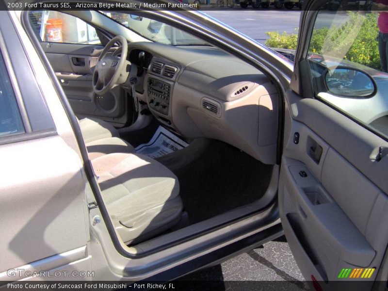 Arizona Beige Metallic / Medium Parchment 2003 Ford Taurus SES