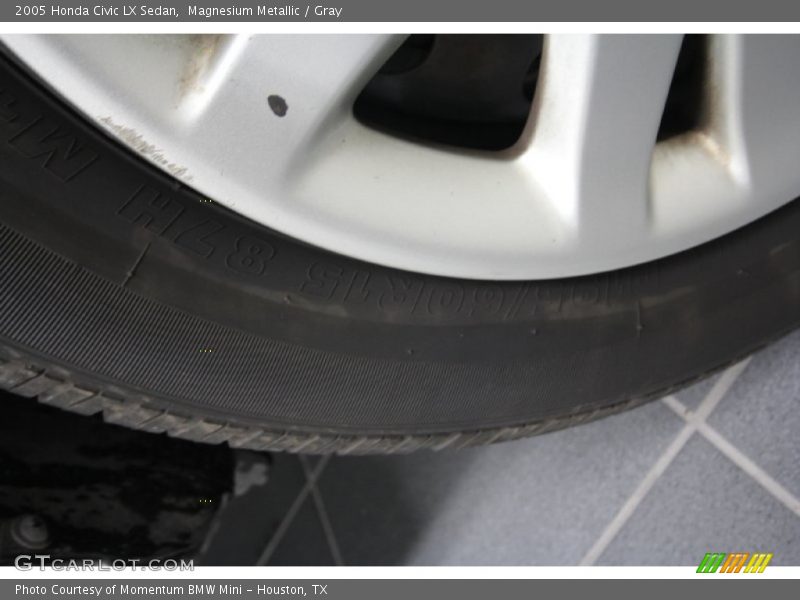 Magnesium Metallic / Gray 2005 Honda Civic LX Sedan