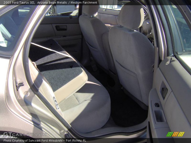 Arizona Beige Metallic / Medium Parchment 2003 Ford Taurus SES