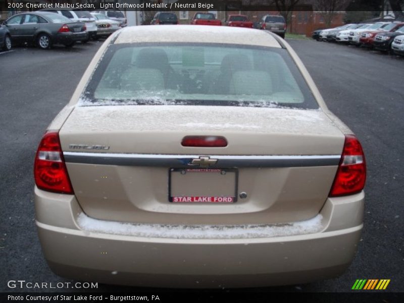 Light Driftwood Metallic / Neutral Beige 2005 Chevrolet Malibu Sedan