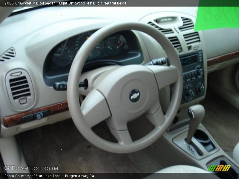 Light Driftwood Metallic / Neutral Beige 2005 Chevrolet Malibu Sedan