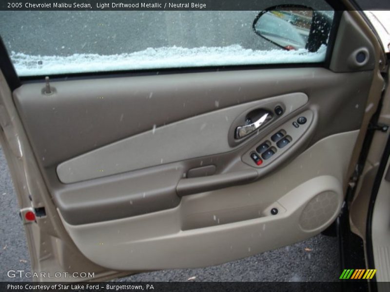 Light Driftwood Metallic / Neutral Beige 2005 Chevrolet Malibu Sedan