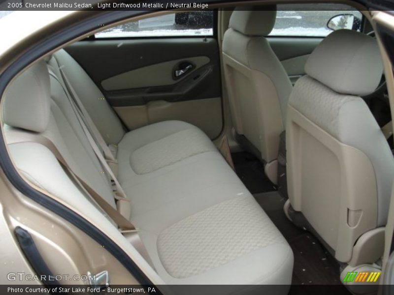 Light Driftwood Metallic / Neutral Beige 2005 Chevrolet Malibu Sedan