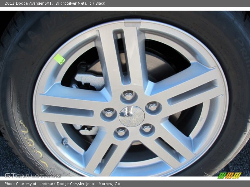 Bright Silver Metallic / Black 2012 Dodge Avenger SXT