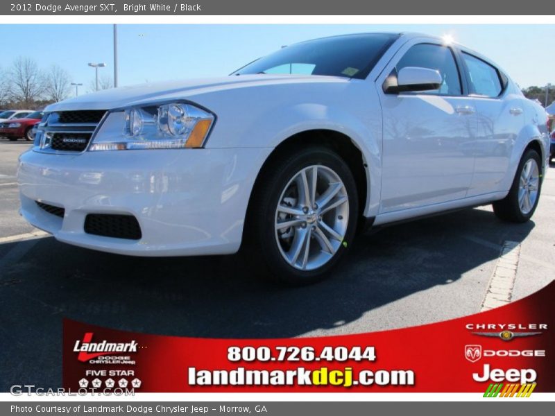 Bright White / Black 2012 Dodge Avenger SXT