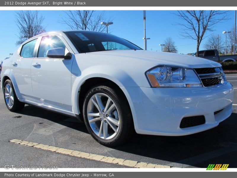 Bright White / Black 2012 Dodge Avenger SXT