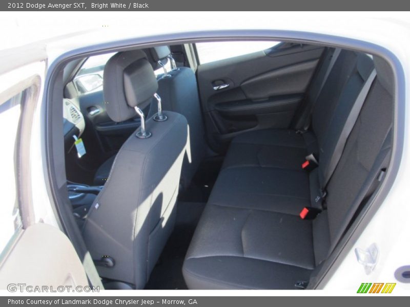 Bright White / Black 2012 Dodge Avenger SXT