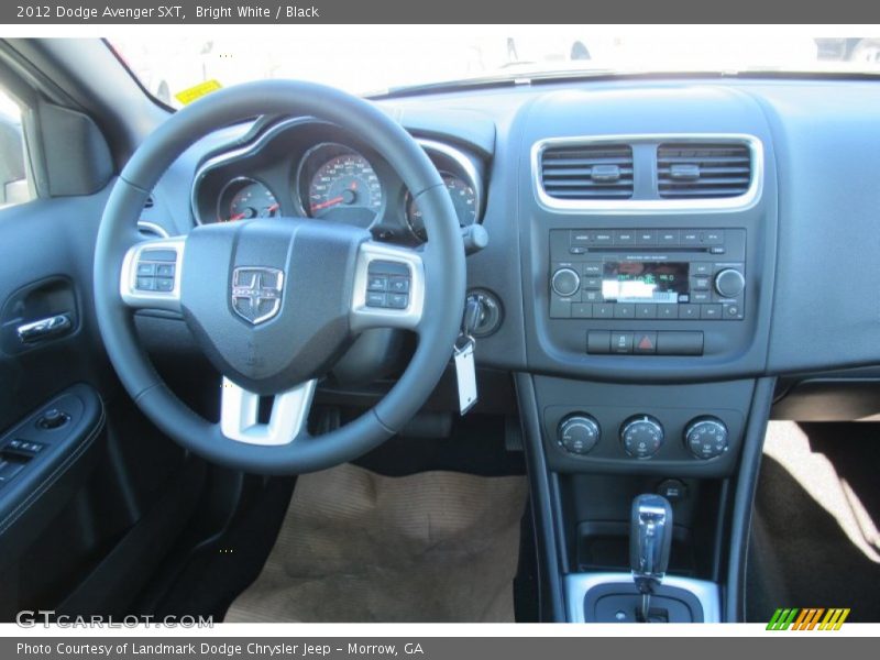 Bright White / Black 2012 Dodge Avenger SXT