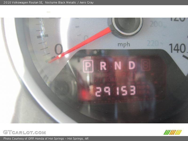 Nocturne Black Metallic / Aero Gray 2010 Volkswagen Routan SE