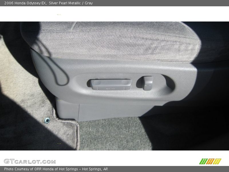 Silver Pearl Metallic / Gray 2006 Honda Odyssey EX