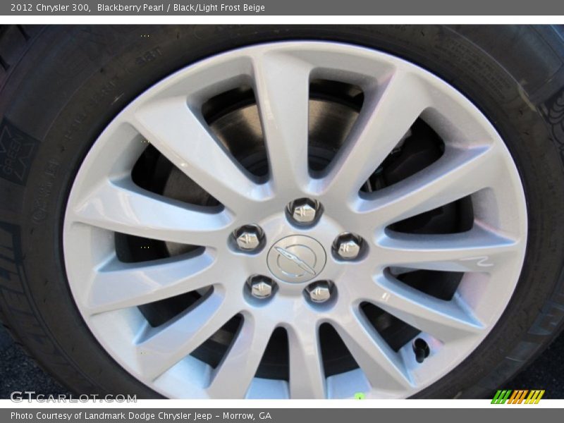 Blackberry Pearl / Black/Light Frost Beige 2012 Chrysler 300