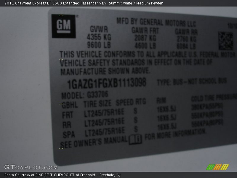 Summit White / Medium Pewter 2011 Chevrolet Express LT 3500 Extended Passenger Van