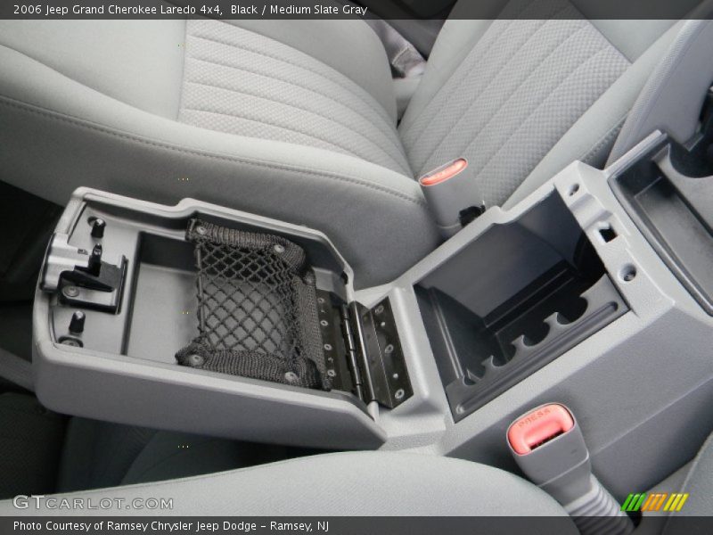 Black / Medium Slate Gray 2006 Jeep Grand Cherokee Laredo 4x4