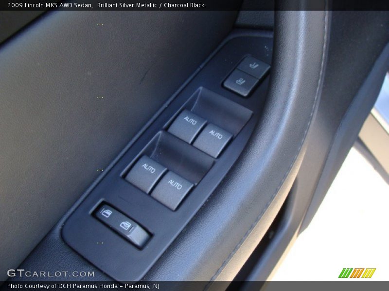 Brilliant Silver Metallic / Charcoal Black 2009 Lincoln MKS AWD Sedan