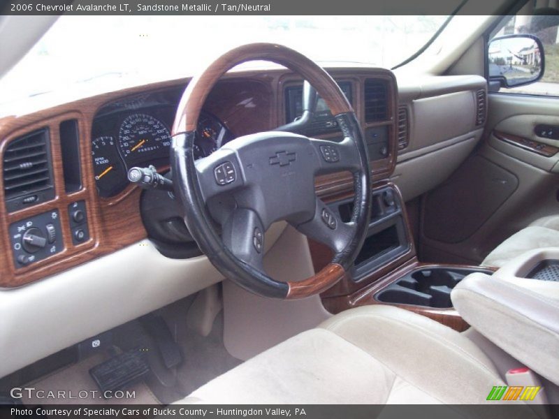Sandstone Metallic / Tan/Neutral 2006 Chevrolet Avalanche LT