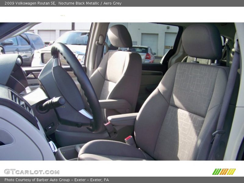 Nocturne Black Metallic / Aero Grey 2009 Volkswagen Routan SE