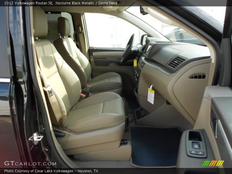 Nocturne Black Metallic / Sierra Sand 2012 Volkswagen Routan SE