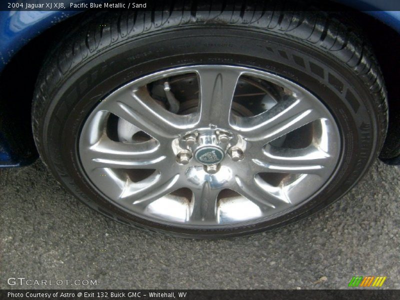 Pacific Blue Metallic / Sand 2004 Jaguar XJ XJ8