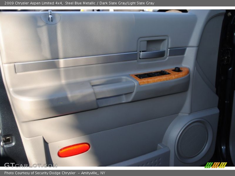 Steel Blue Metallic / Dark Slate Gray/Light Slate Gray 2009 Chrysler Aspen Limited 4x4