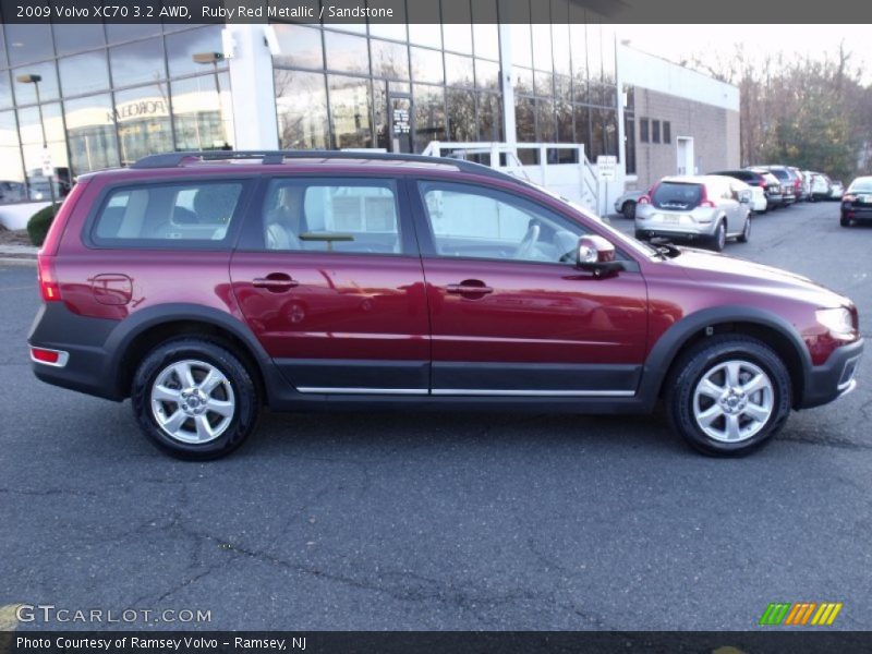  2009 XC70 3.2 AWD Ruby Red Metallic