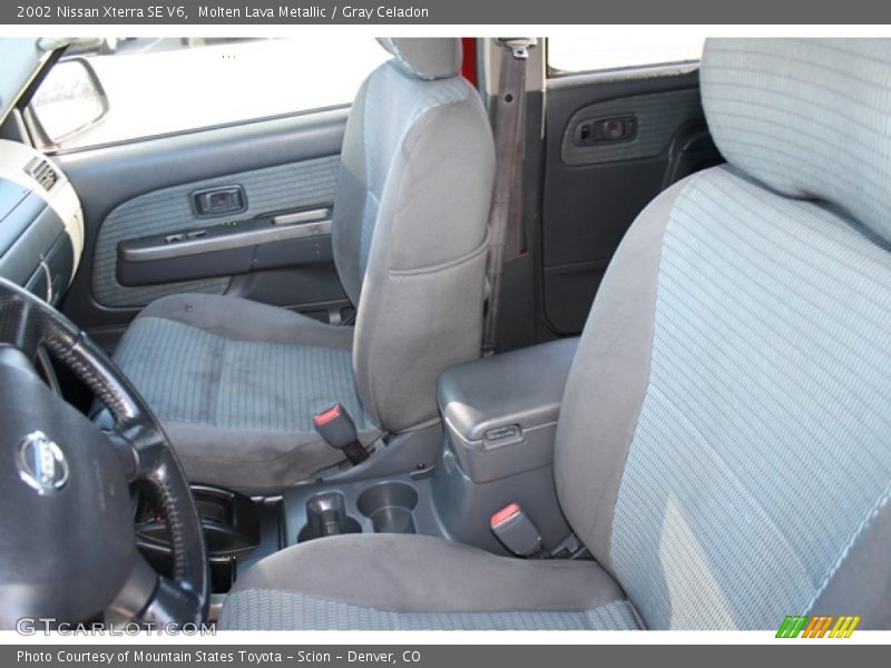 Molten Lava Metallic / Gray Celadon 2002 Nissan Xterra SE V6