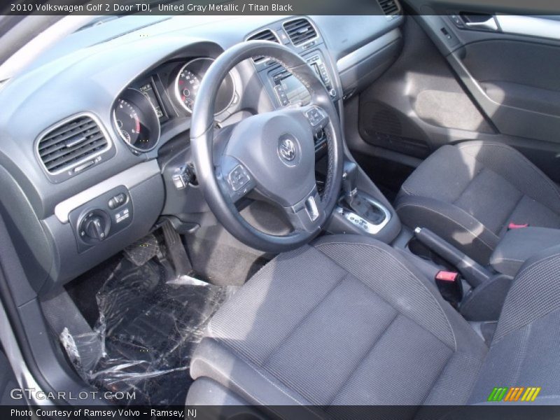 United Gray Metallic / Titan Black 2010 Volkswagen Golf 2 Door TDI