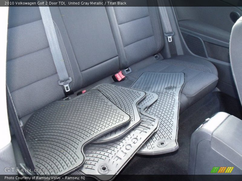 United Gray Metallic / Titan Black 2010 Volkswagen Golf 2 Door TDI