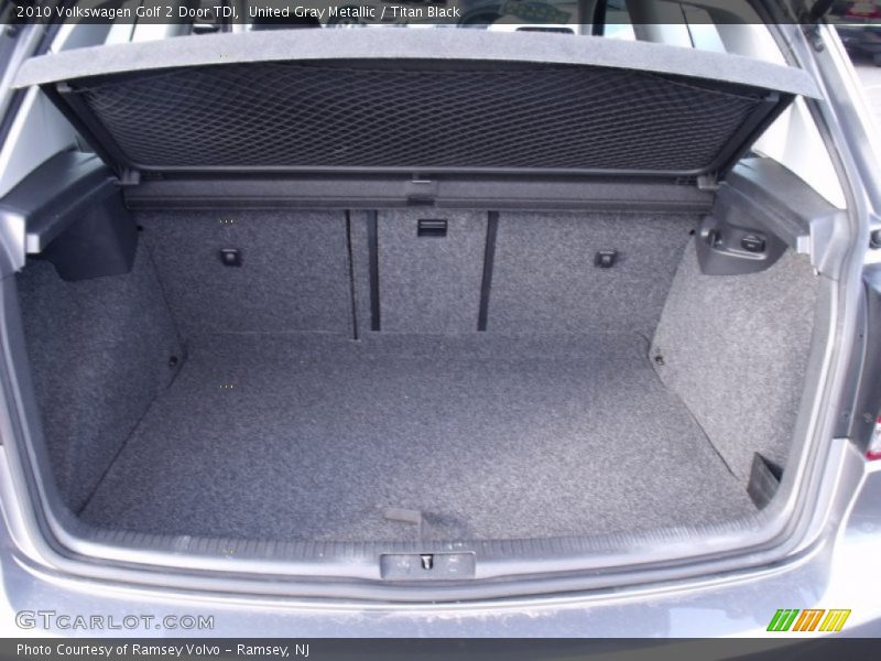 United Gray Metallic / Titan Black 2010 Volkswagen Golf 2 Door TDI