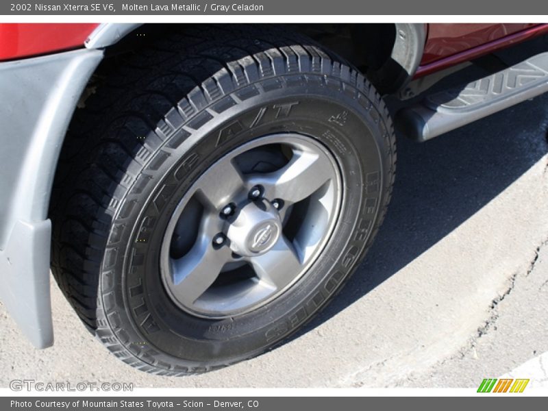 Molten Lava Metallic / Gray Celadon 2002 Nissan Xterra SE V6