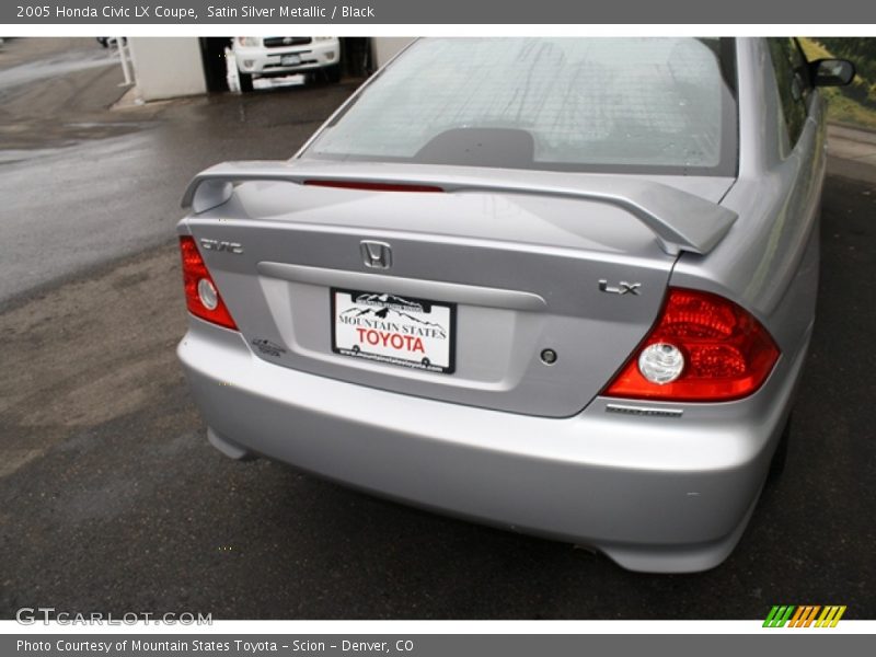 Satin Silver Metallic / Black 2005 Honda Civic LX Coupe