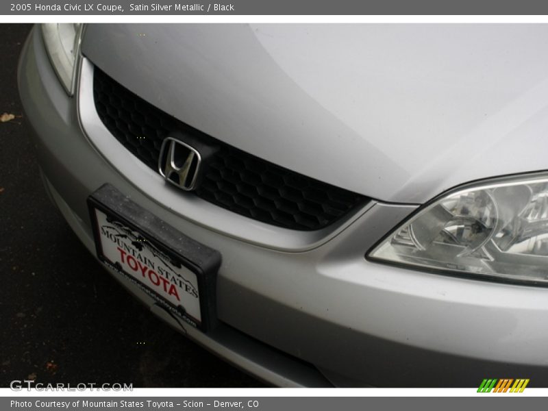 Satin Silver Metallic / Black 2005 Honda Civic LX Coupe
