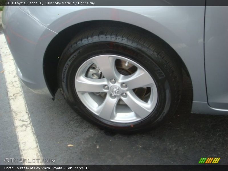 Silver Sky Metallic / Light Gray 2011 Toyota Sienna LE
