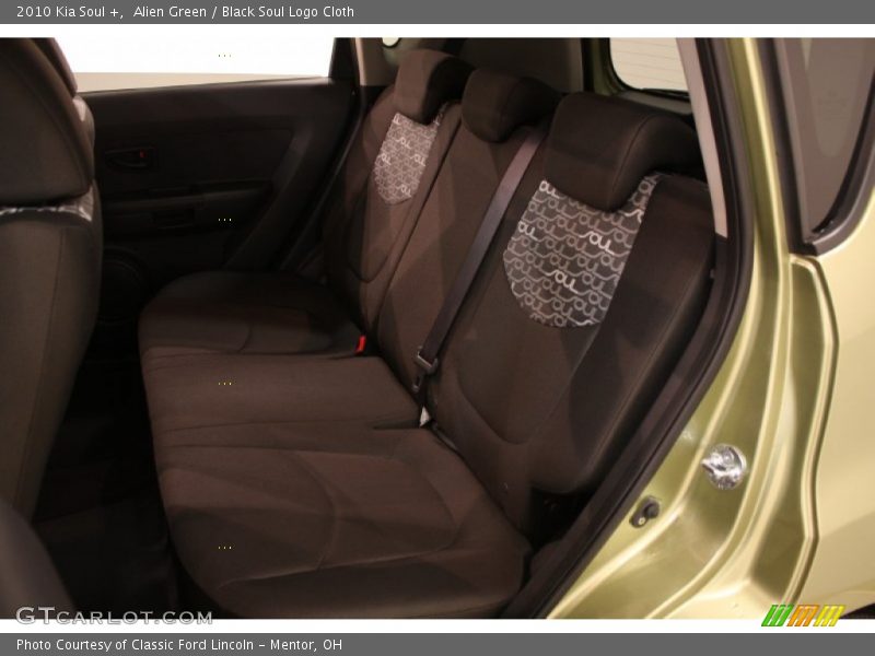 Alien Green / Black Soul Logo Cloth 2010 Kia Soul +