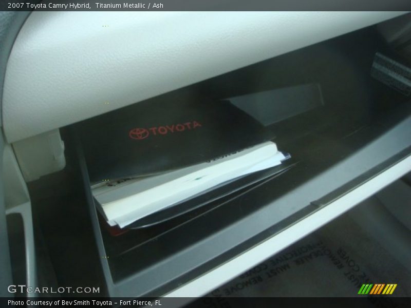Titanium Metallic / Ash 2007 Toyota Camry Hybrid